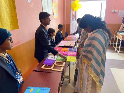 ICS EXHIBLITZ