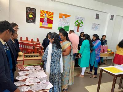 ICS EXHIBLITZ